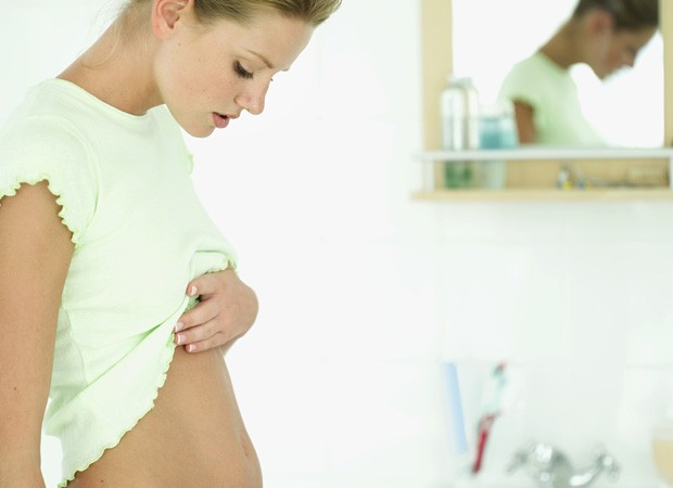 Read more about the article Não tenho sintomas de grávida. Será que está tudo bem com o bebê?